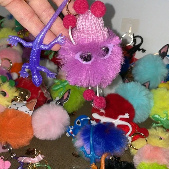 Keychain and toy lizard price for one keychain - Picture 4 of 11